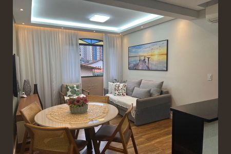Sala de apartamento à venda com 2 quartos, 66m² em Vila Campesina, Osasco