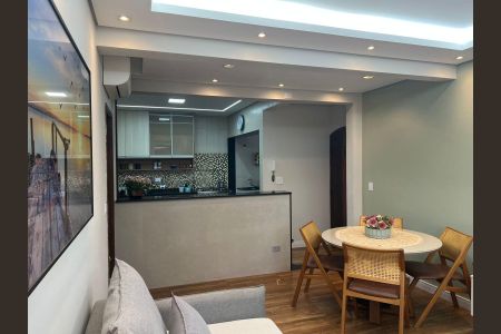 Sala de apartamento à venda com 2 quartos, 66m² em Vila Campesina, Osasco