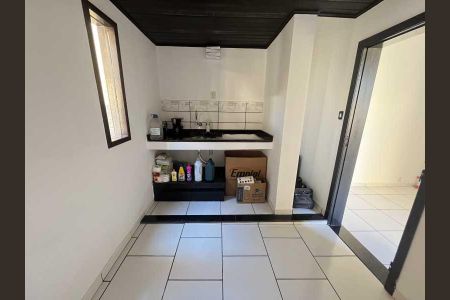 Casa à venda com 4 quartos, 200m² em Jardim Guanabara, Rio de Janeiro