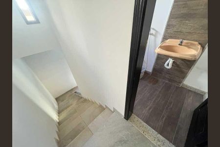 Casa à venda com 4 quartos, 200m² em Jardim Guanabara, Rio de Janeiro