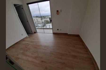 Casa à venda com 3 quartos, 266m² em Jardim Guanabara, Rio de Janeiro