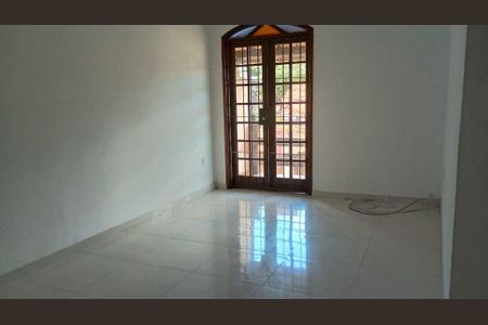 Casa à venda com 4 quartos, 160m² em Piratininga, Niterói