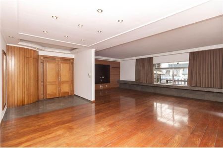 Casa para alugar com 4 quartos, 433m² em Santana, São Paulo