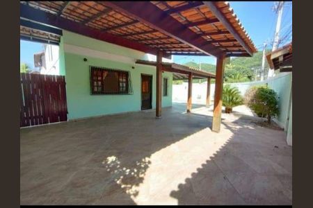 Casa à venda com 4 quartos, 341m² em Piratininga, Niterói