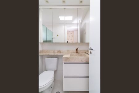 Apartamento para alugar com 72m², 3 quartos e 2 vagasBanheiro da Suíte