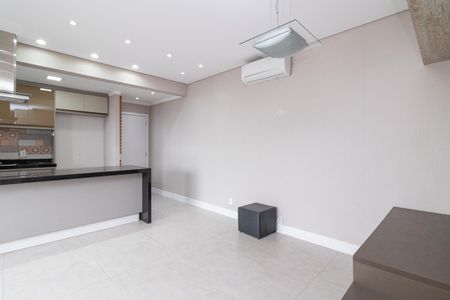 Apartamento para alugar com 72m², 3 quartos e 2 vagasSala