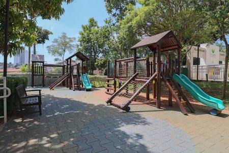 Apartamento para alugar com 72m², 3 quartos e 2 vagasÁrea comum - Playground