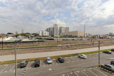 Apartamento para alugar com 47m², 2 quartos e 1 vaga Apartamento para alugar com 47m², 2 quartos e 1 vagaVista - Sacada