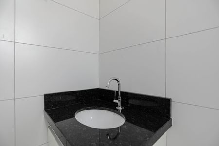 Apartamento para alugar com 47m², 2 quartos e 1 vaga Apartamento para alugar com 47m², 2 quartos e 1 vagaBanheiro