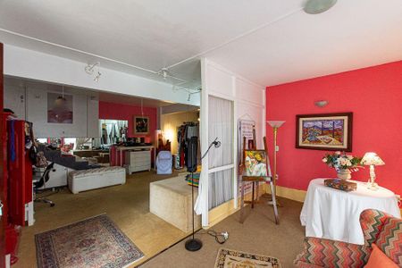 Casa à venda com 5 quartos, 274m² em Itaipu, Niterói