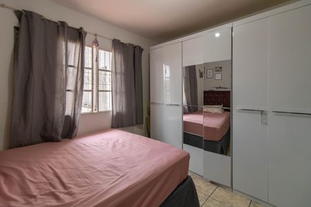 Casa à venda com 137m², 3 quartos e 2 vagasQuarto 2