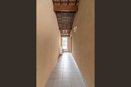 Casa à venda com 137m², 3 quartos e 2 vagasCorredor 