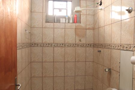 Casa para alugar com 150m², 3 quartos e 2 vagasBanheiro