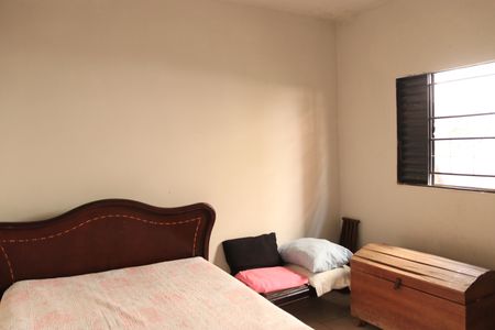 Quarto 01 de casa para alugar com 3 quartos, 150m² em Feliz, Goiânia