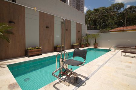 Apartamento para alugar com 36m², 2 quartos e sem vaga