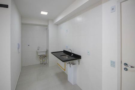 Apartamento para alugar com 36m², 2 quartos e sem vaga Apartamento para alugar com 36m², 2 quartos e sem vagaCozinha e Área de Serviço