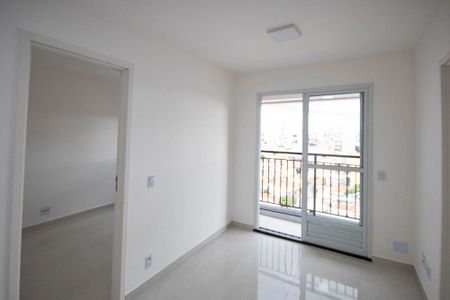 Apartamento para alugar com 36m², 2 quartos e sem vaga