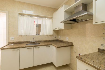 Casa à venda com 250m², 4 quartos e 2 vagasCozinha