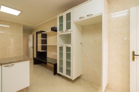 Casa à venda com 250m², 4 quartos e 2 vagasCozinha