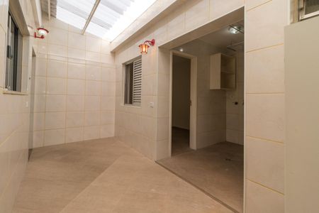 Casa à venda com 250m², 4 quartos e 2 vagasQuintal