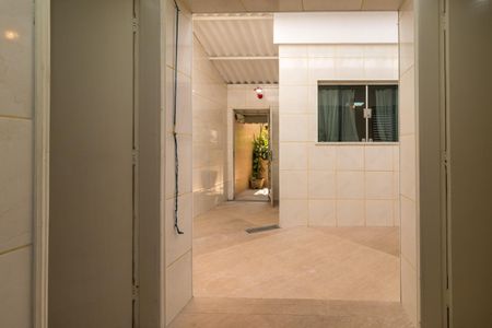 Casa à venda com 250m², 4 quartos e 2 vagasQuintal