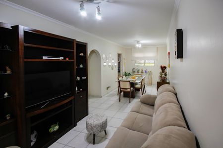 Apartamento à venda com 80m², 2 quartos e 1 vaga Apartamento à venda com 80m², 2 quartos e 1 vagaSala