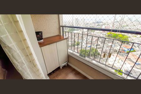 Sacada de apartamento à venda com 2 quartos, 46m² em Bussocaba, Osasco
