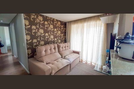 Sala de apartamento à venda com 2 quartos, 46m² em Bussocaba, Osasco