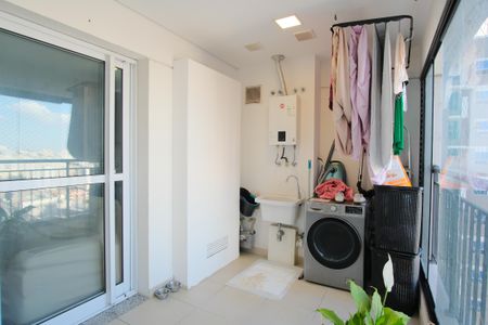 Apartamento para alugar com 55m², 2 quartos e 1 vagaVaranda