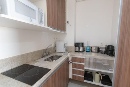 Studio para alugar com 35m², 1 quarto e 1 vaga Studio para alugar com 35m², 1 quarto e 1 vagaCozinha