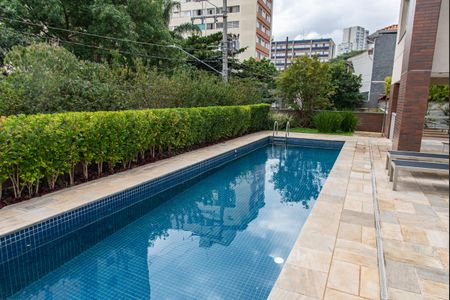 Studio para alugar com 35m², 1 quarto e 1 vaga Studio para alugar com 35m², 1 quarto e 1 vagaÁrea comum - Piscina