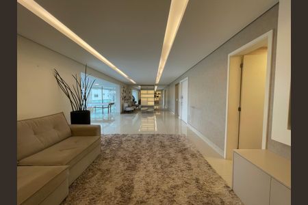 Sala de apartamento à venda com 3 quartos, 189m² em Rio Pequeno, São Paulo