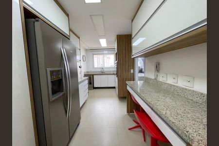 Apartamento à venda com 189m², 3 quartos e 3 vagas Apartamento à venda com 189m², 3 quartos e 3 vagasCozinha
