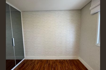 Apartamento à venda com 189m², 3 quartos e 3 vagas Apartamento à venda com 189m², 3 quartos e 3 vagasSuíte 2