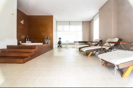 Apartamento à venda com 189m², 3 quartos e 3 vagas Apartamento à venda com 189m², 3 quartos e 3 vagasSaúna