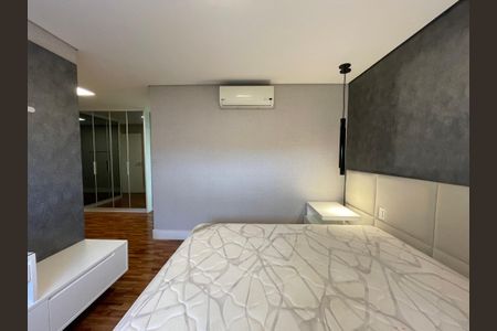 Apartamento à venda com 189m², 3 quartos e 3 vagas Apartamento à venda com 189m², 3 quartos e 3 vagasSuíte 1