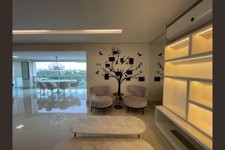 Apartamento à venda com 189m², 3 quartos e 3 vagas Apartamento à venda com 189m², 3 quartos e 3 vagasSala