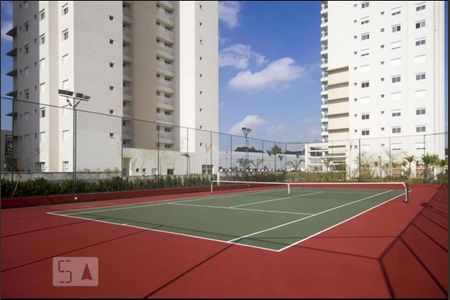 Apartamento à venda com 189m², 3 quartos e 3 vagas Apartamento à venda com 189m², 3 quartos e 3 vagasQuadra Esportiva