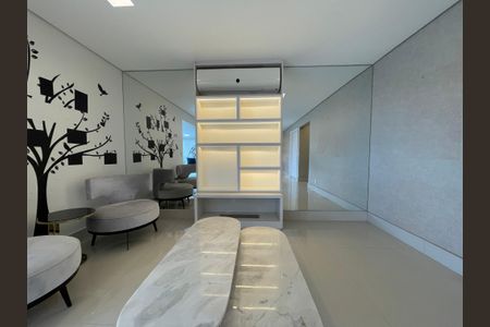 Sala de apartamento à venda com 3 quartos, 189m² em Rio Pequeno, São Paulo
