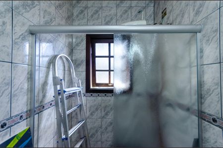 Casa à venda com 133m², 3 quartos e 2 vagasSuíte - Banheiro