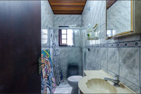 Casa à venda com 133m², 3 quartos e 2 vagasSuíte - Banheiro