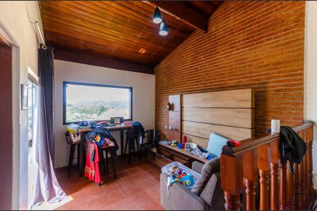 Casa à venda com 133m², 3 quartos e 2 vagasSala