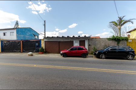 Casa à venda com 133m², 3 quartos e 2 vagasFachada