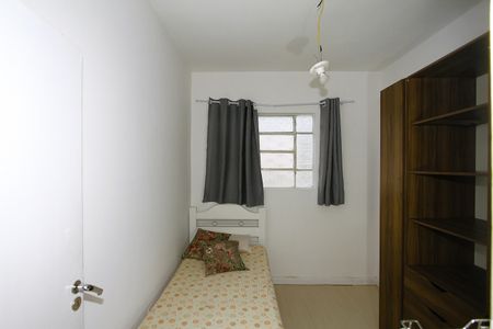 Quarto 2 de casa para alugar com 3 quartos, 70m² em Dom Cabral, Belo Horizonte