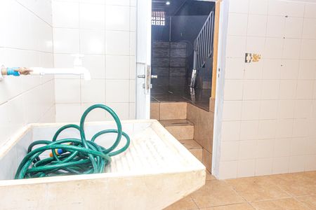Casa para alugar com 96m², 2 quartos e 1 vaga Casa para alugar com 96m², 2 quartos e 1 vagaÁrea de Serviço