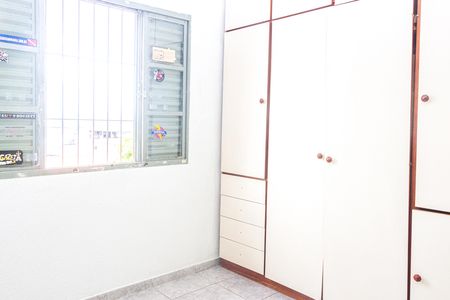 Casa para alugar com 96m², 2 quartos e 1 vaga Casa para alugar com 96m², 2 quartos e 1 vagaQuarto 1