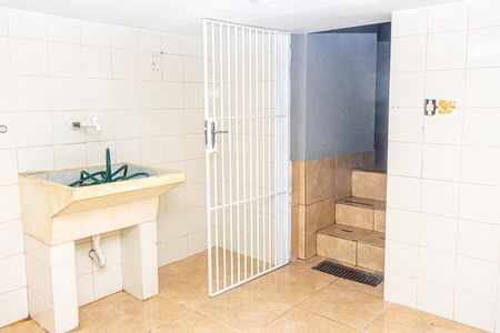 Casa para alugar com 96m², 2 quartos e 1 vaga Casa para alugar com 96m², 2 quartos e 1 vagaÁrea de Serviço