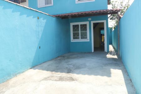 Garagem de casa para alugar com 2 quartos, 100m² em Jardim Alvorada, Nova Iguaçu