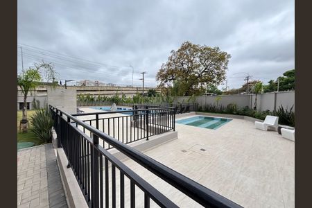 Apartamento para alugar com 35m², 2 quartos e sem vaga Apartamento para alugar com 35m², 2 quartos e sem vagaÁrea comum - Piscina