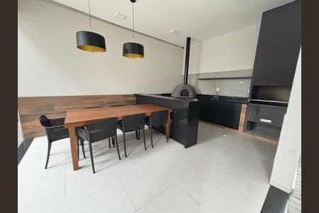 Apartamento para alugar com 35m², 2 quartos e sem vaga Apartamento para alugar com 35m², 2 quartos e sem vagaÁrea comum - Churrasqueira